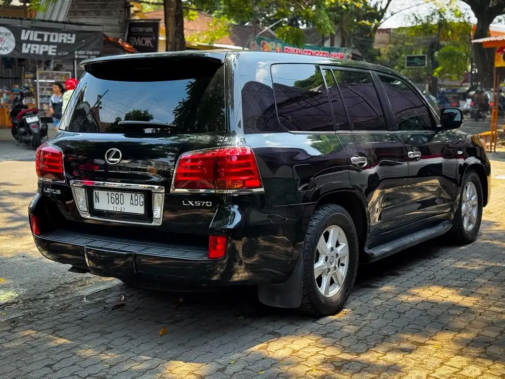 LEXUS LX570 5.7 AT 2009