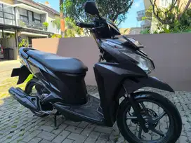 Dijual Honda Vario 125cc idling stop