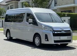 Toyota Hiace 2.8 Premio Mt 2022 km +/- 54.000