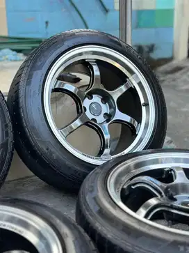 Velg RGD2 R18 pcd 5x114 + ban tinggal pasang