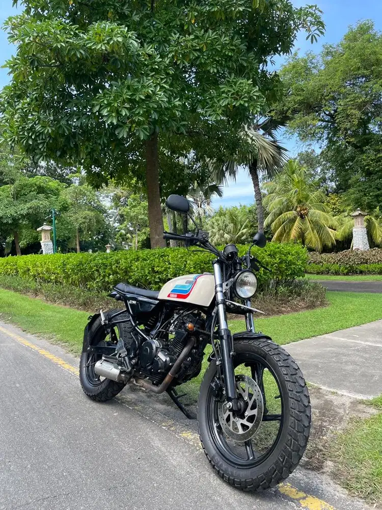 Dijual Custom Katros Yamaha Byson 150 STX