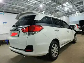Mobilio E prestige 2014 Dp 2 jt
