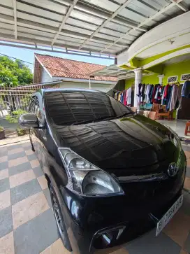 Jual Toyota Avanza G manual