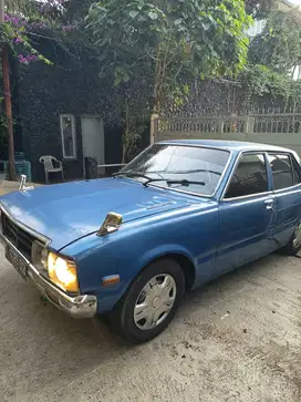 Toyota Corona 1975 Bensin