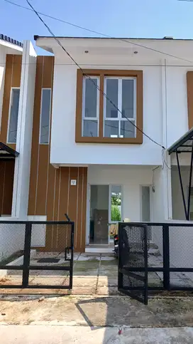 JUAL RUMAH  90 m2 di Golden Cluster PRIMA HARAPAN REGENCY KOTA BEKASI