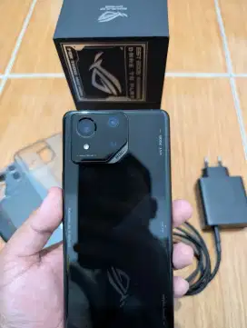 Asus rog phone 8 12/256 fullset no minus