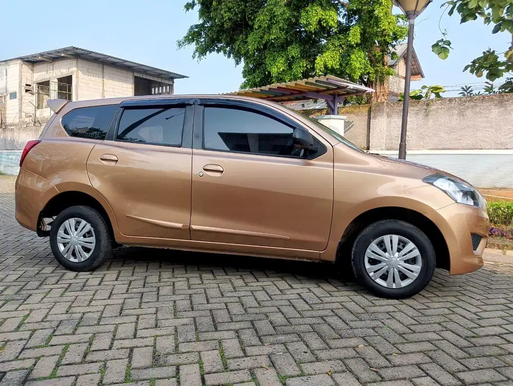 Datsun go+ panca T option 3 baris manual pajak panjang a.n wanita