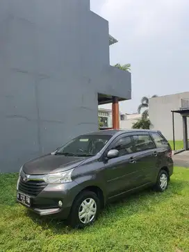 Daihatsu Xenia 1.3cc std MT 2016