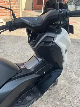 YAMAHA NMAX NEO 2024
