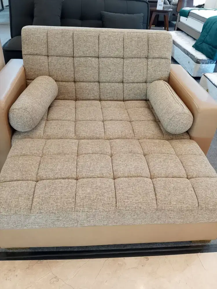 Cicilan sofa bed pakai KTP ajaa