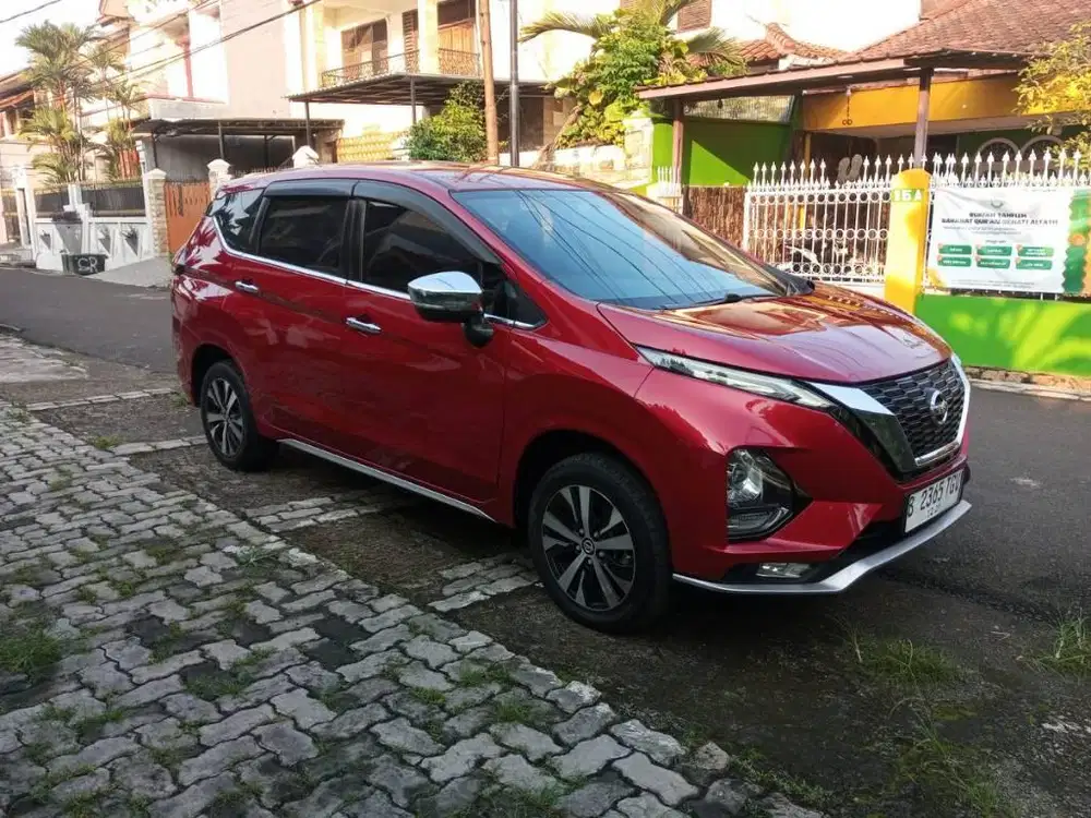 Nissan Livina 1.5 VL 2019 /2020 Automatic
( type tertinggi di kelasnya