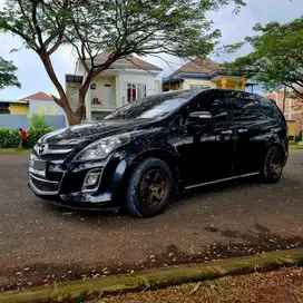Mazda 8 2012 2.3cc