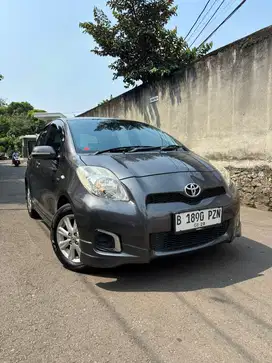 [CASH] Toyota Yaris E At 2013 Tt Pribadi Yaris Matic Murah E-at 2012