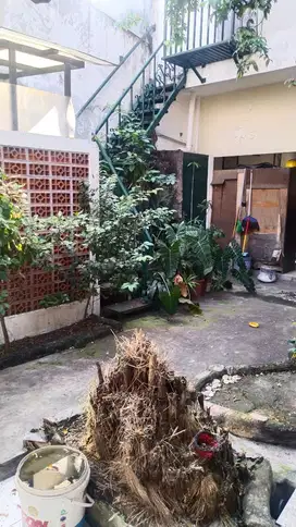 Dijual Rumah Sukomanunggal 2 Strategis Siap Huni