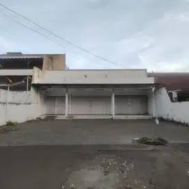 TEMPAT USAHA RAYA JEMURSARI 1LT DKT PRAPEN TENGGILIS MANYAR NGAGEL