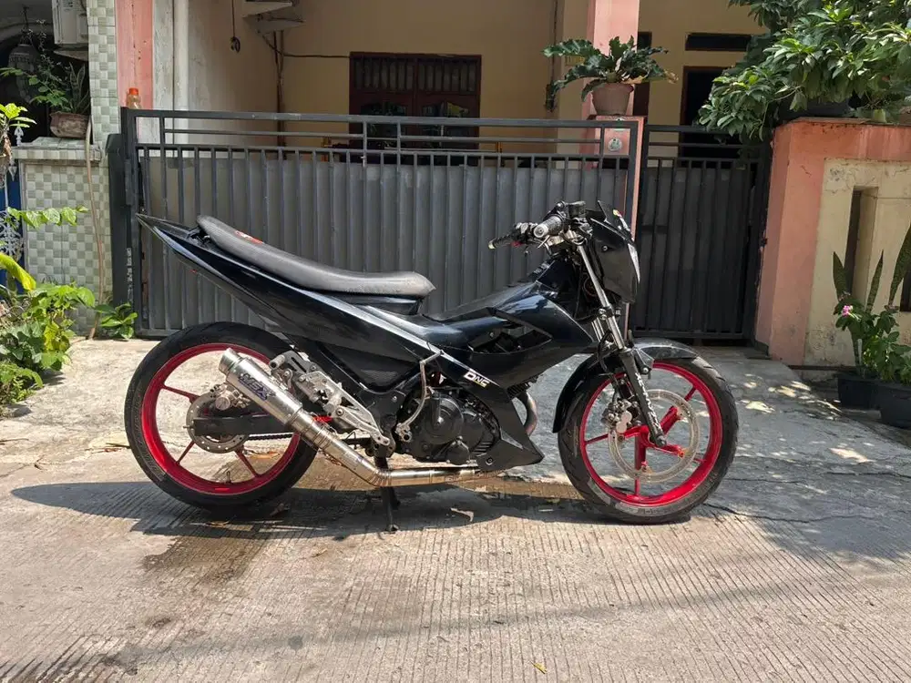 SUZUKI SATRIA FU th 2013