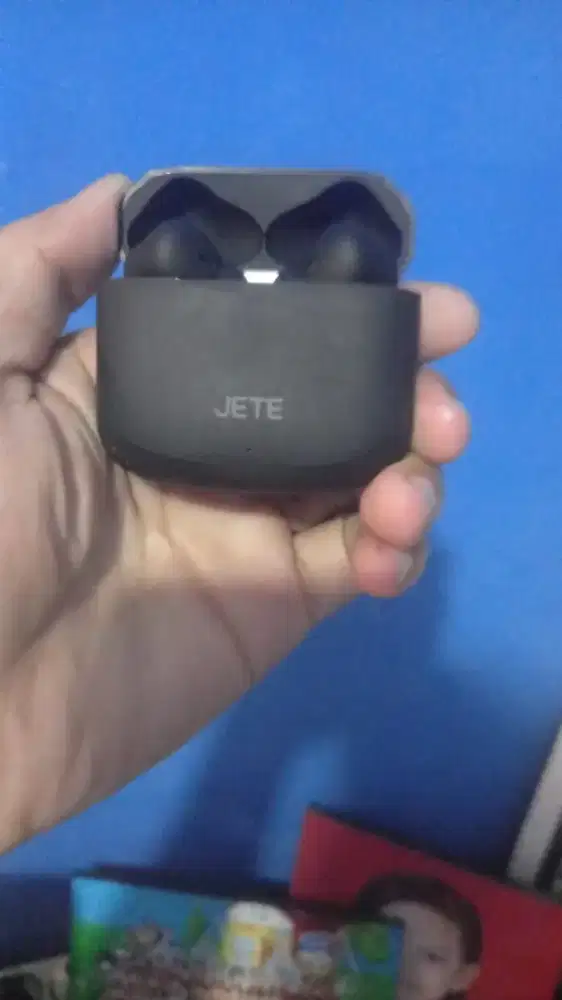 TWS JETE T11 Warna Hitam