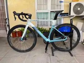 Dijual Java Fuoco Full Carbon 22 Speed Road Bike