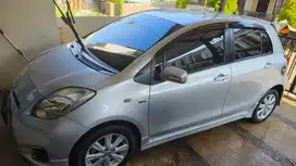 Toyota Yaris 2012 MT