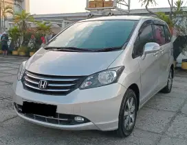 Honda Freed E Psd AT/Matic 2011