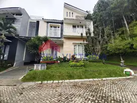 Villa Lokasi Dekat Bebagai Wisata Kota Batu Cocok untuk Investasi