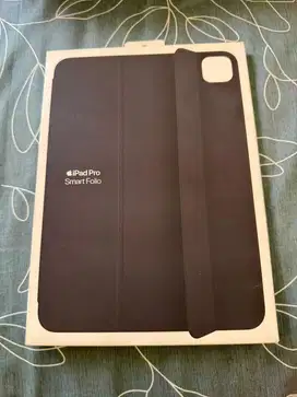 apple ipad pro m4 11” smartfolio original black baru 2 hari