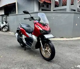 Honda ADV 150 CBS ISS Keyless MULUSSS Pajak Hidup Panjang