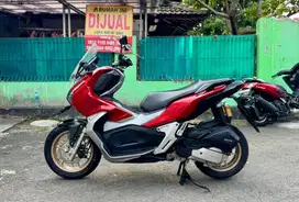 Honda ADV 150 CBS ISS Keyless MULUSSS Pajak Hidup Panjang