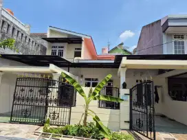 Rumah nyaman tenang strategis untukkeluarga besar