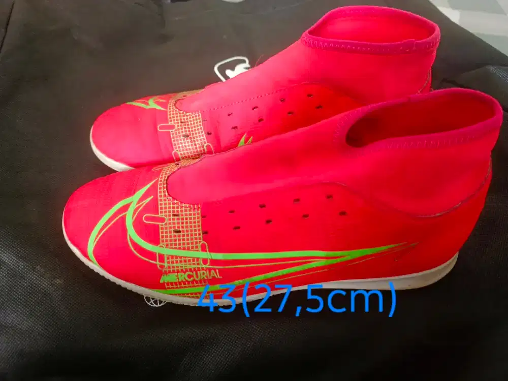 Sepatu Futsal Nike