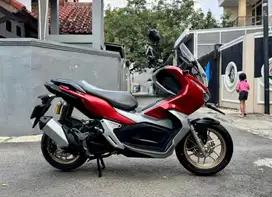 Honda ADV 150 CBS ISS Keyless MULUSSS Pajak Hidup Panjang