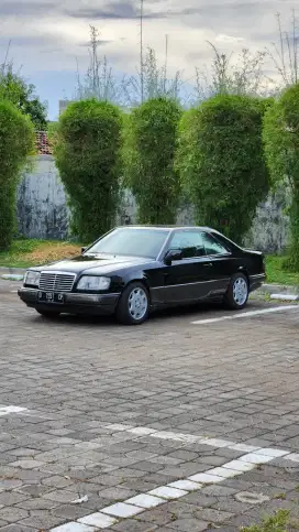 Mercedes Benz 300CE W124 coupe low km