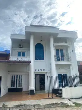 dijual rumah siap huni