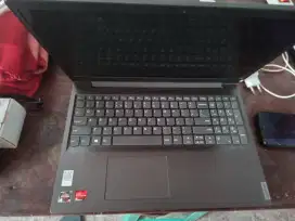 Jual laptop Lenovo V15 ADA