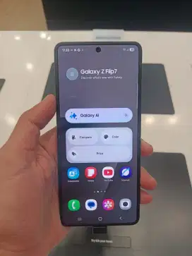 Samsung Z Flip 7 promo cicilan KTP aja Dp 0