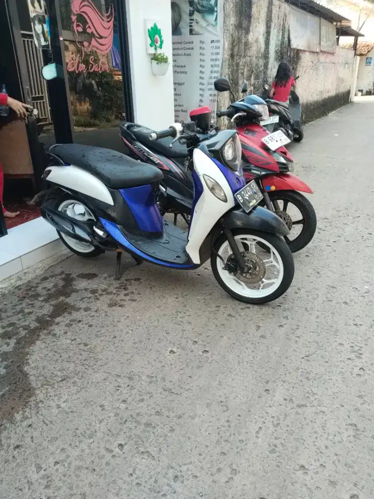 Dijual karna keadan, dan boleh salah satu. Invoselanjutnya WA.