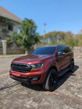 Ford Everest 2.2 Diesel Titanium Sunroof Merah Pemakaian 2016 Nik 2015