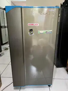 Kulkas toshiba glacio