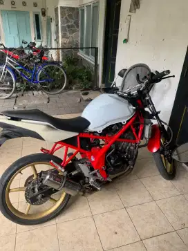 Honda CB 150 CC 2015