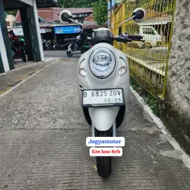 Honda Scoopy Prestige Tahun 2024