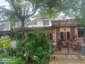 Dijual rumah siap huni di Kemang Pratama V, Bekasi