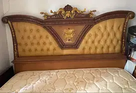 Dijual Tempat Tidur plus kasur, Lemari Dua Pintu, Keyboard Yamah