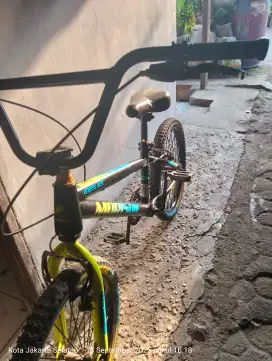 Dijual Sepeda BMX 16 merek morison