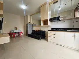 Dekat Mall Jual 2BR Furnish Akses Kolam Renang Sky Garden Madison Park