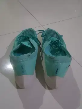 Jual sepatu olah raga