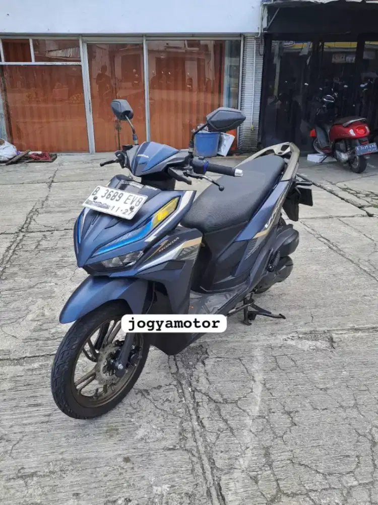 NEW VARIO 125 CBS ISS TAHUN 2022