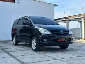 toyota Kijang Innova G 2.0 MT manual 2005 km 107rb ori 100%
