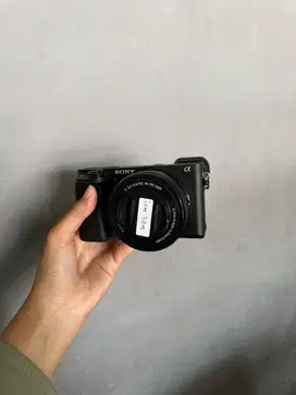KAMERA SONY A6400 + KIT