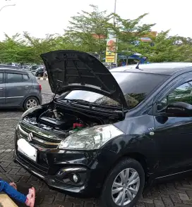 SUZUKI ERTIGA 1.4 GL MANUAL Des 2015 (Pemakaian Jan 2016)