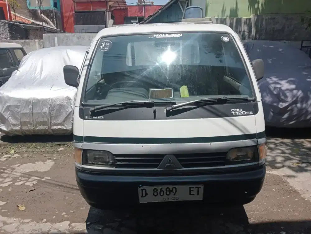 Jasa angkutan barang dalam dan luar kota siap melayani 24 jam